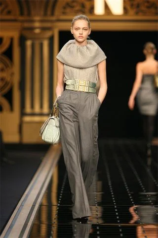 Look 7